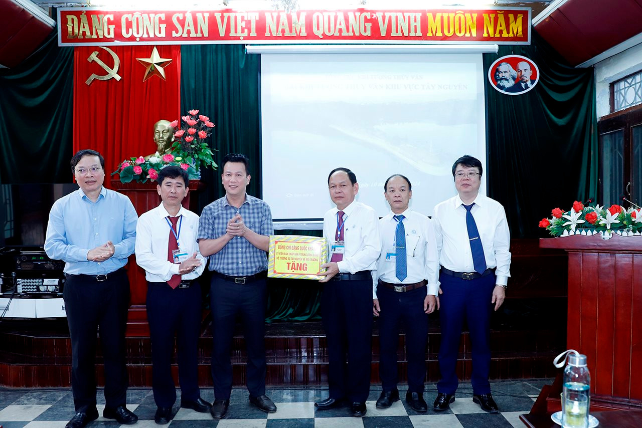 small_20240310-bo-truong-tham-dai-kttv-tay-nguyen-8.jpg