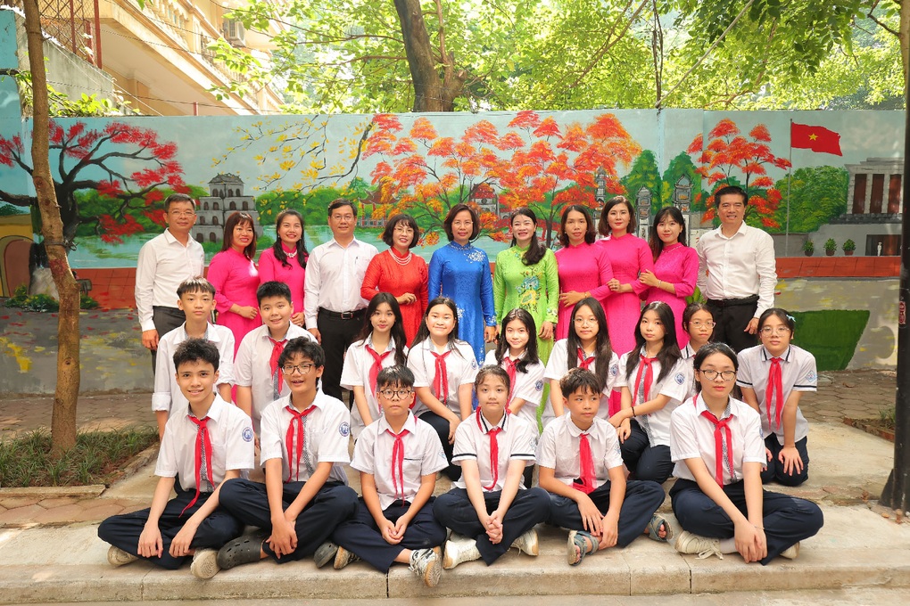 23 triệu học sinh cả nước chính thức bước vào năm học đặc biệt - 11