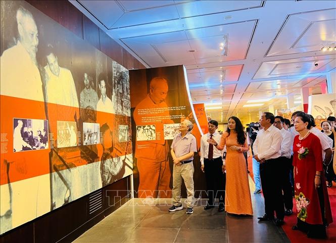 Special exhibition 'Uncle Ho with Hanoi Capital'