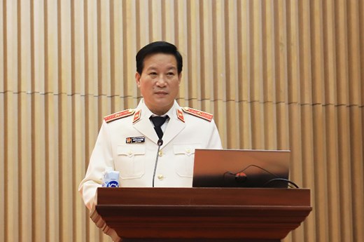 Bổ nhiệm 7 kiểm sát viên cao cấp, xét tặng huân chương 1 trung tá công an