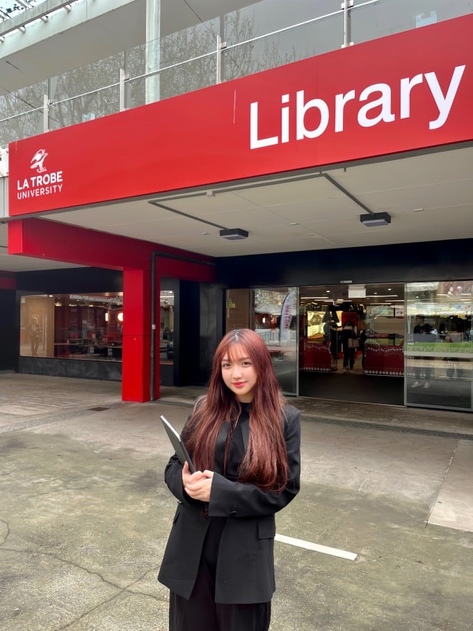 Hien Nhi continues her study journey in Australia. Photo: Character provided