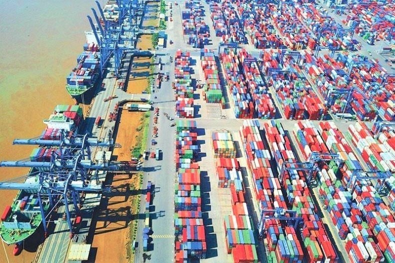 Tăng trưởng kinh tế nhanh chóng giúp Việt Nam 'chuyển mình'