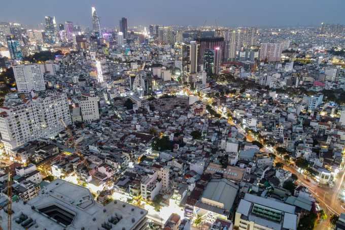 1区の中心部に位置する何千もの老朽化した家屋が立ち並ぶマラン地区。写真：クイン・トラン