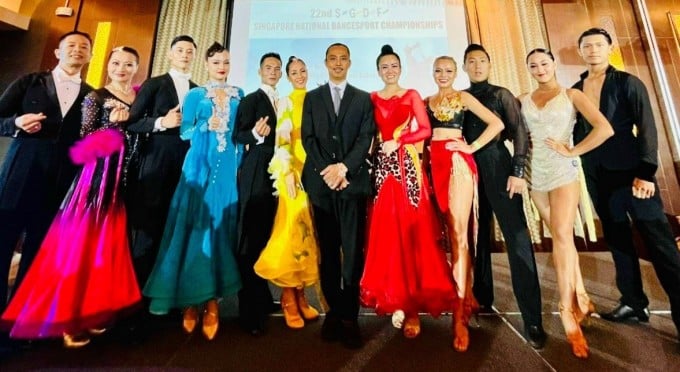 Ms. Ha (fifth from right) at the 2022 Singapore Open National Dancesport Championship. Photo: Character provided