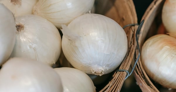 Who should limit onion intake?