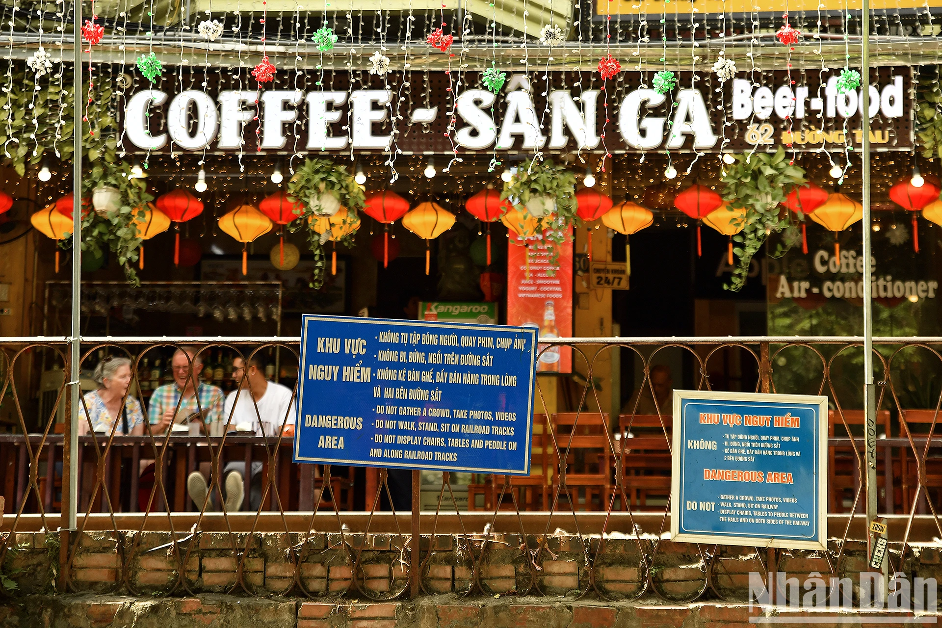 [Photo] การค้นหาแนวทางที่ลงตัวและมีประสิทธิภาพสำหรับ “ร้านกาแฟริมถนนบนรถไฟ” ภาพที่ 1