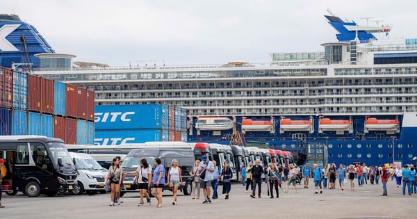 Hue opens tourist information and support center at Chan May port