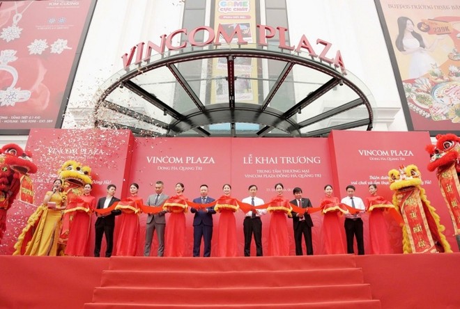 Trung tâm Thương mại (TTTM) Vincom Plaza Đông Hà chính thức khai trương tại đại lộ Hùng Vương của thành phố Đông Hà, tỉnh Quảng Trị.