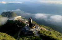 Complexe spirituel sur le pic Fansipan après la tempête. (Photo : Ministère de la Culture, des Sports et du Tourisme)