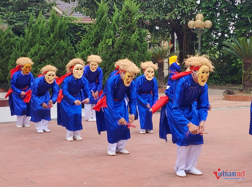 Visit Thanh Hoa to see the unique Xuan Pha play that has existed for 1,000 years