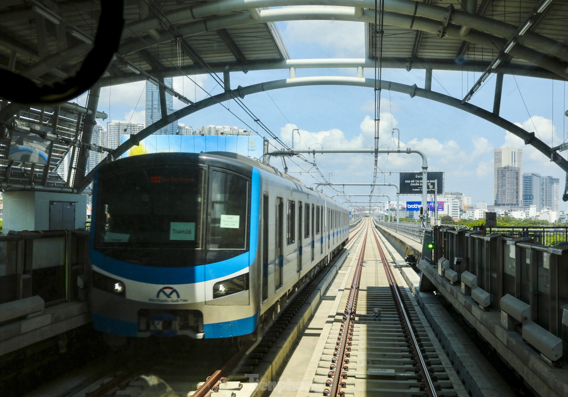 Những việc cuối cùng bên trong đầu não tuyến metro số 1 trước vận hành chính thức ảnh 14