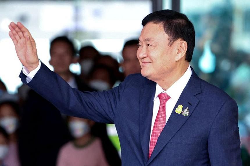 Được giảm án còn 1 năm tù, ông Thaksin vẫn có thể được thả sớm hơn? - Ảnh 1.