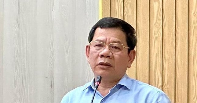 Arresto del presidente de Quang Ngai, Dang Van Minh, y del ex presidente Cao Khoa