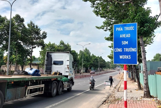 Image of the first two overpasses on Highway 13 in Binh Duong photo 13