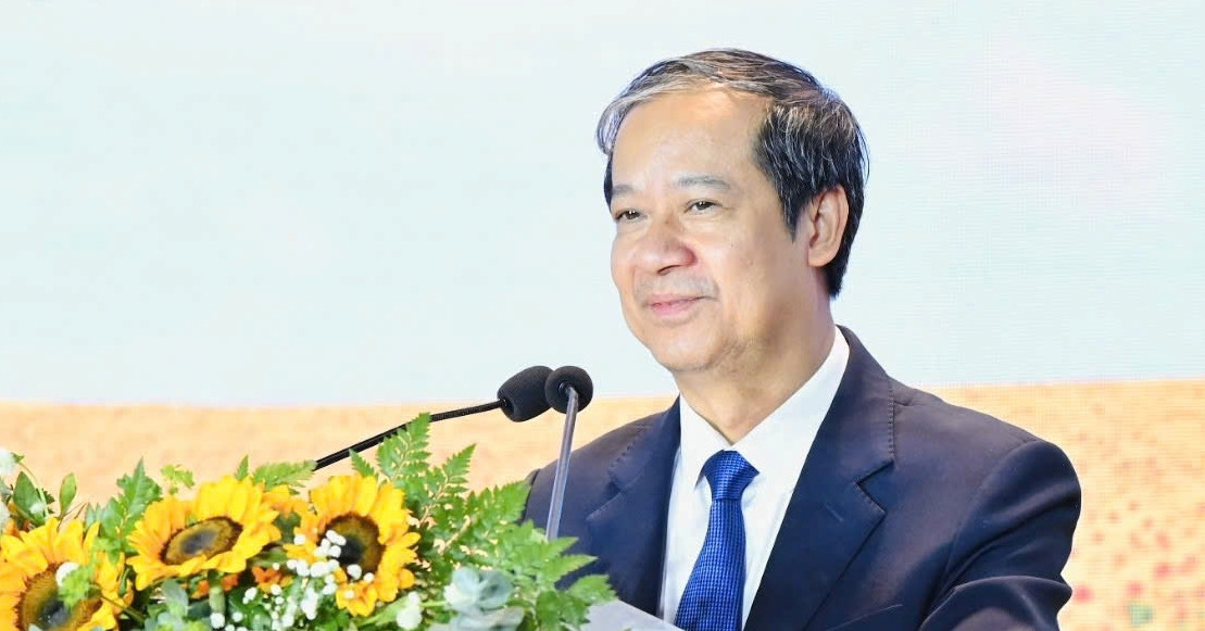 Minister of Education and Training: Vietnam's education system is changing to help people be happy