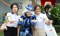 Young people enjoy transforming into anime and manga characters at the Vietnam - Japan Festival