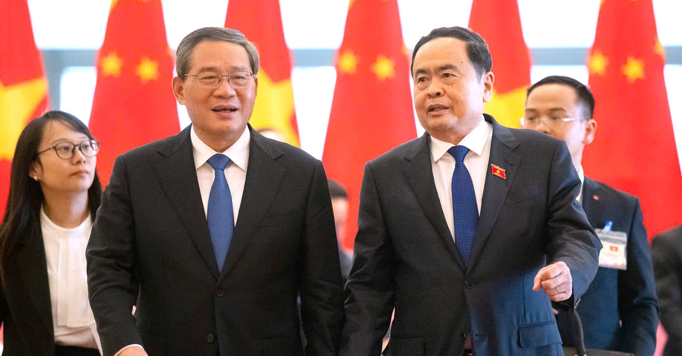 La visite du Premier ministre Li Qiang donne un nouvel élan aux relations entre le Vietnam et la Chine