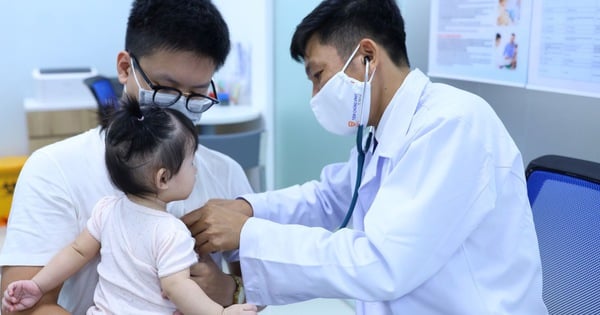 Whooping cough in children on the rise in Hanoi, easily confused with cold