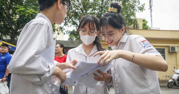 Tránh đưa văn bản trong sách giáo khoa vào đề kiểm tra môn văn