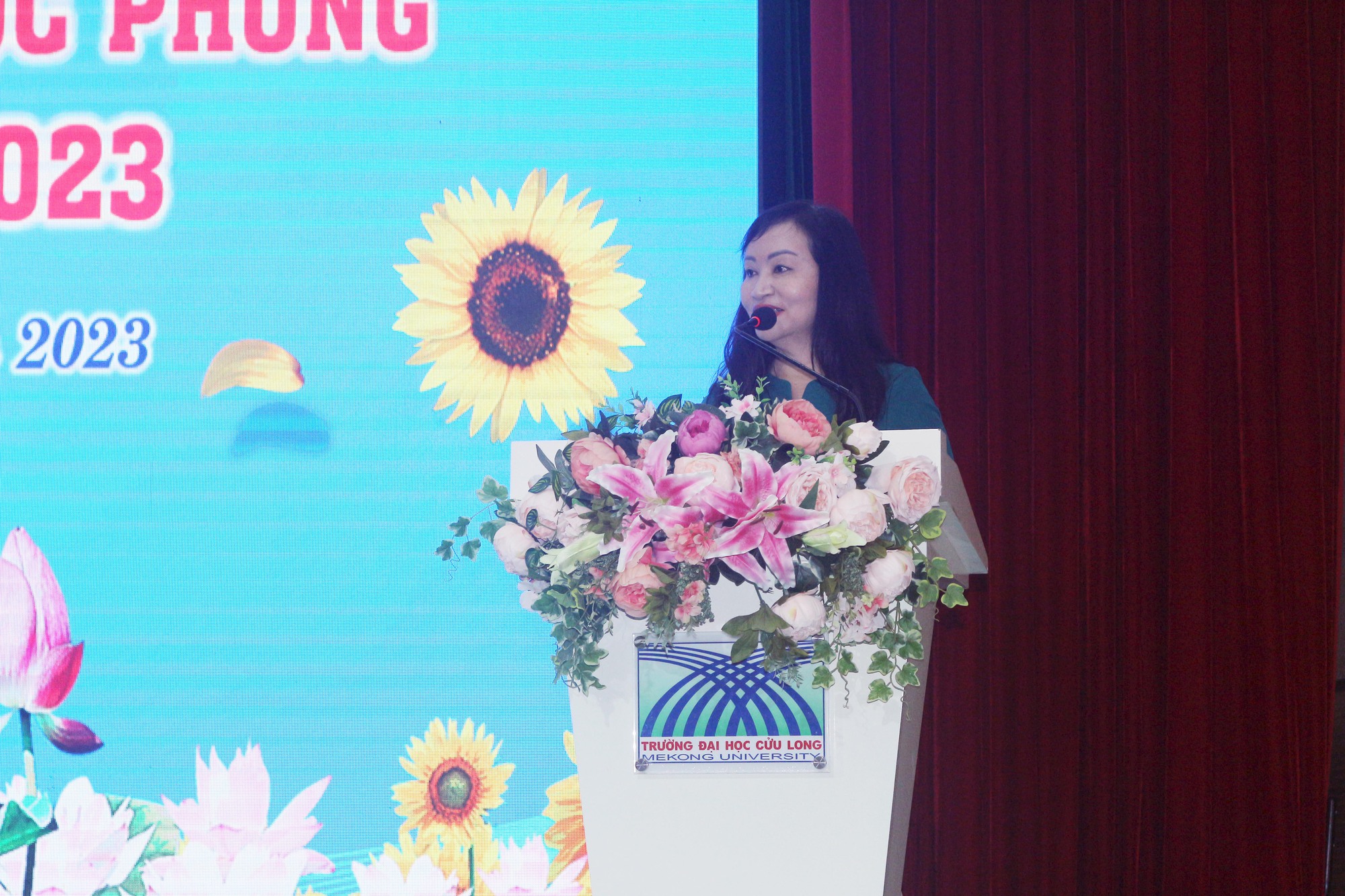 Trường ĐH Cửu Long bế giảng khóa học trải nghiệm đặc biệt - Ảnh 1.