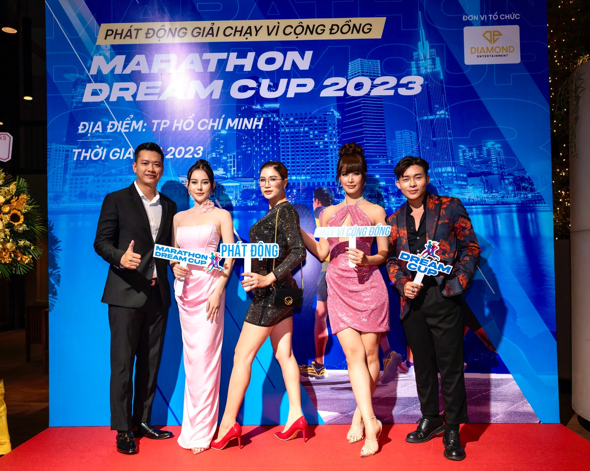 Giải Marathon thiện nguyện với tiền thưởng khủng - Ảnh 1.