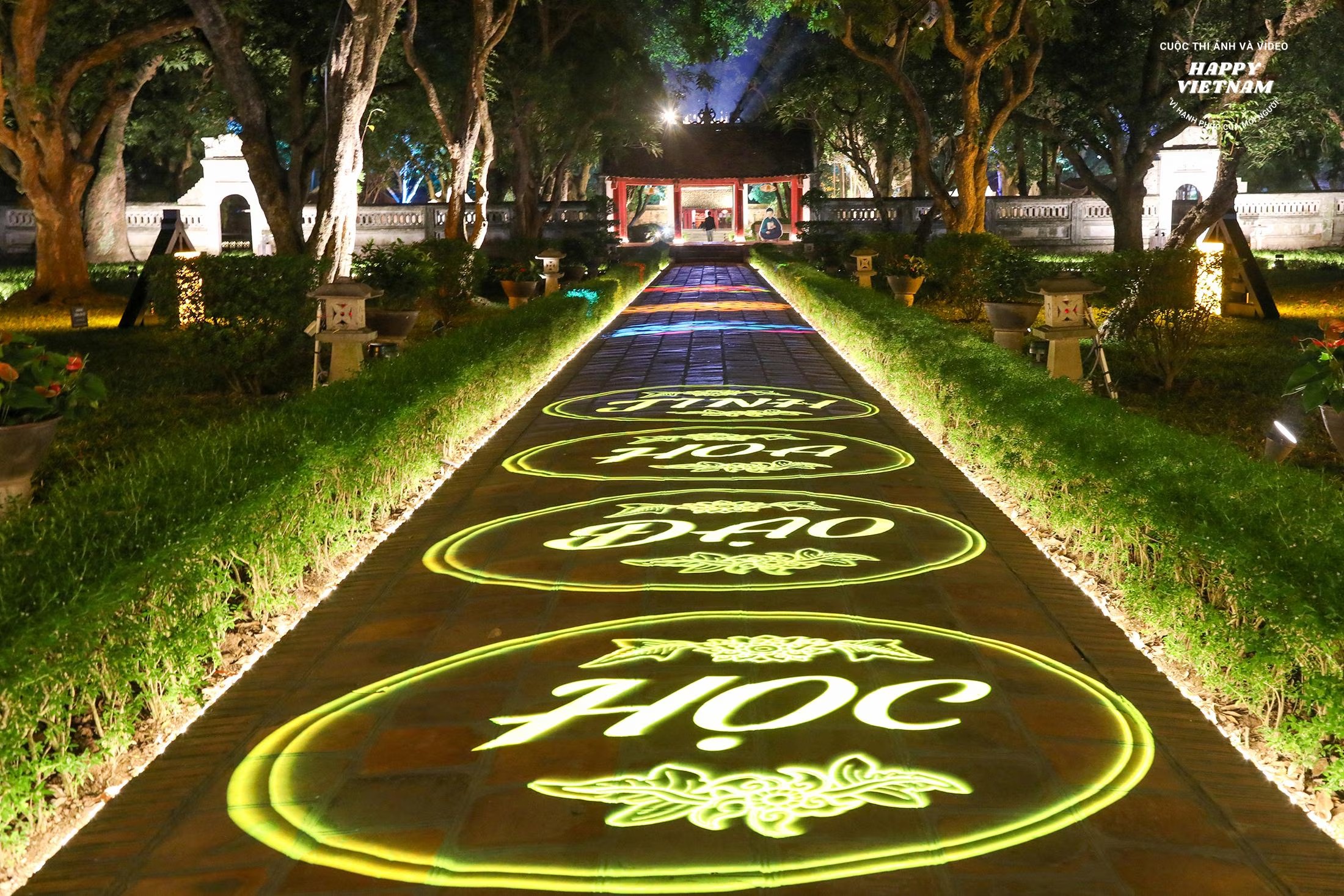 Tour đêm Văn Miếu – Quốc Tử Giám: Tinh hoa đạo học