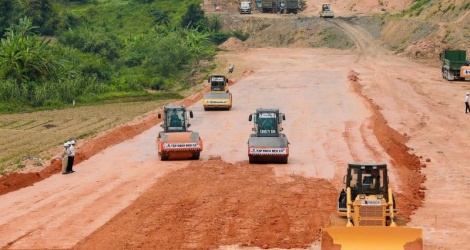 Solución dual para capital crediticio para la autopista Huu Nghi