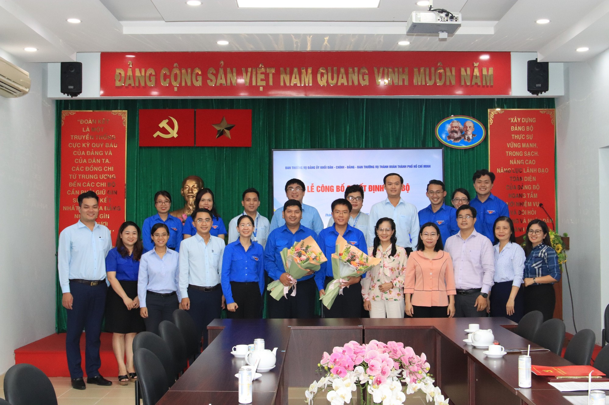 Thành Đoàn TP HCM có nhân sự mới - Ảnh 4.