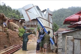 Yen Lap suffered nearly 2 billion VND in damage after localized storms and rains.