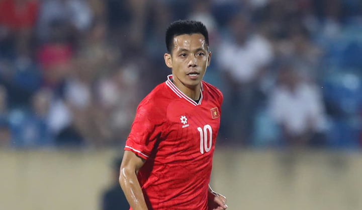 Van Quyet leaves the Vietnam national team.