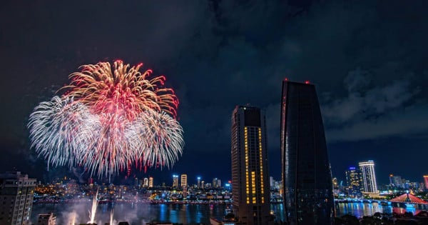 La Chine et la Finlande présentent un spectacle son et lumière sur le thème « Monde féerique »