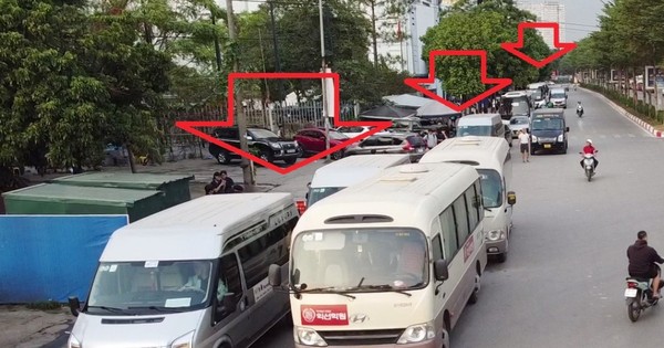 Close-up of a 900-meter-long street with 11 bus offices whose licenses have just been proposed to be revoked