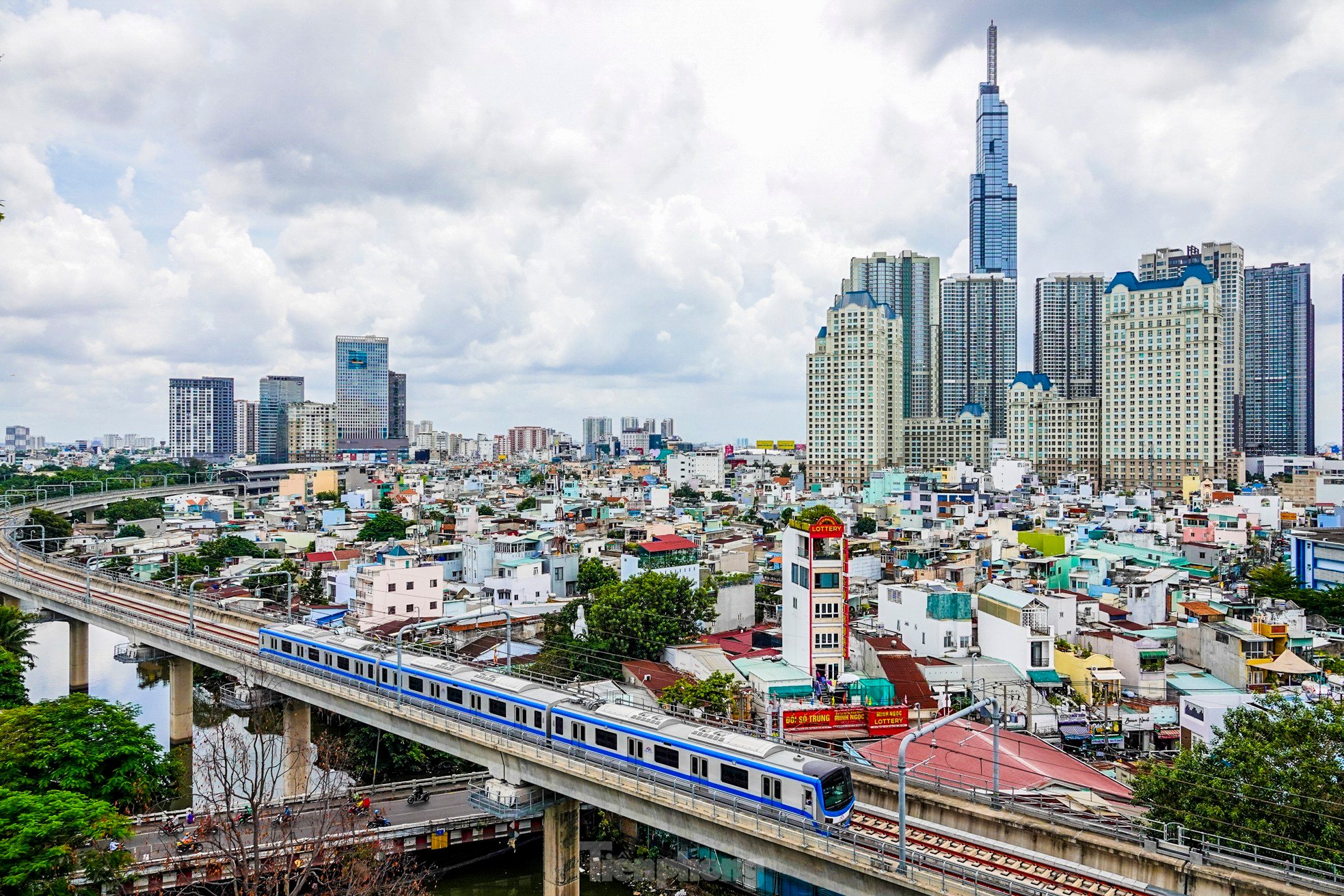 Nhìn trên cao toàn tuyến metro số 1 Bến Thành - Suối Tiên ảnh 5