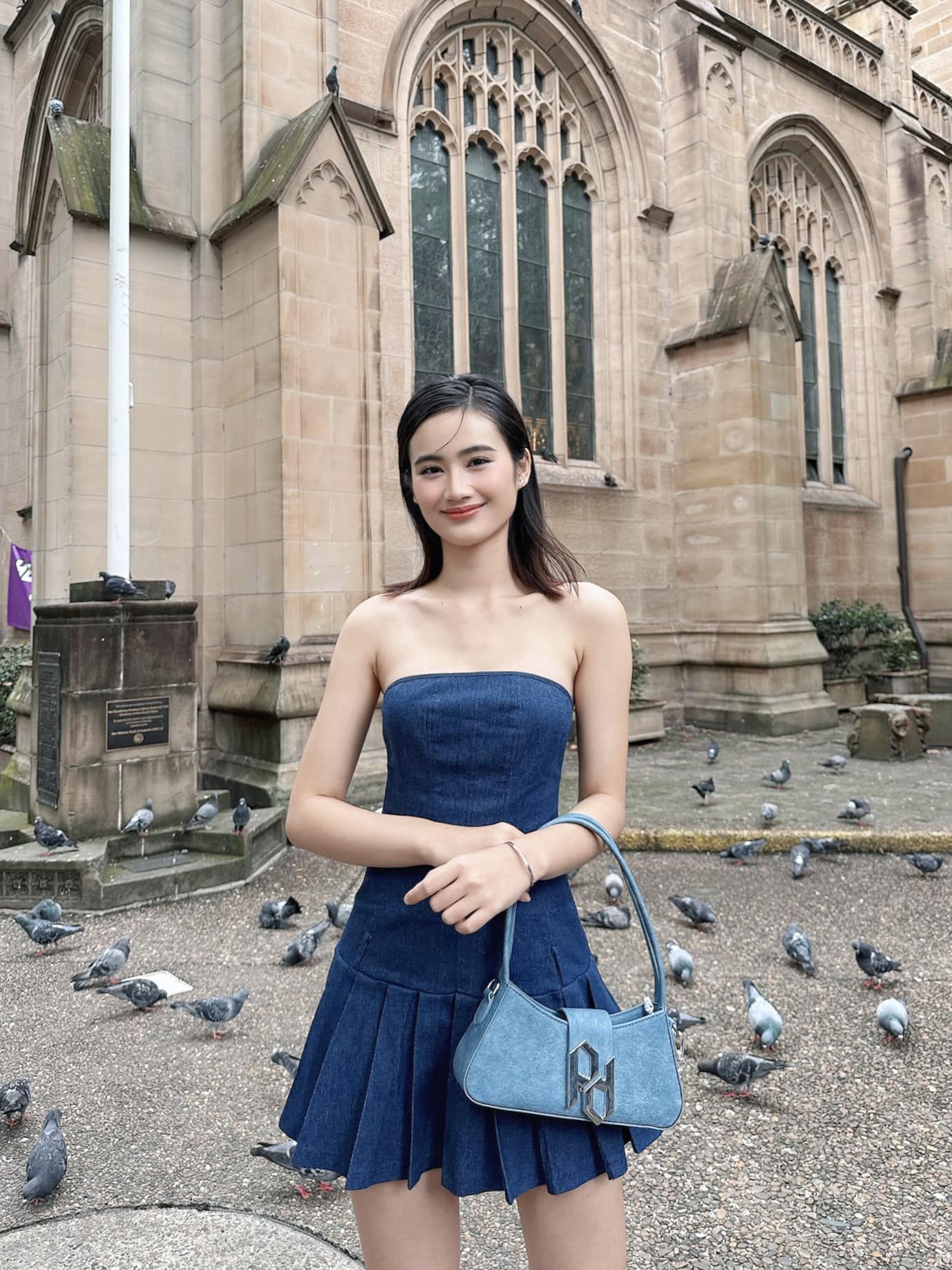 Hoa hậu Ý Nhi thi Miss World 2025, bạn trai phản ứng gây ngỡ ngàng- Ảnh 3.