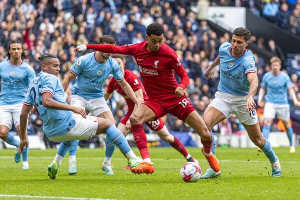 HLV Jurgen Klopp: Man City là đội bóng mạnh nhất thế giới - 2