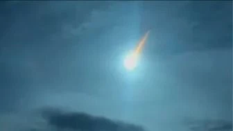 Asteroid turns into fireball when entering Earth's atmosphere