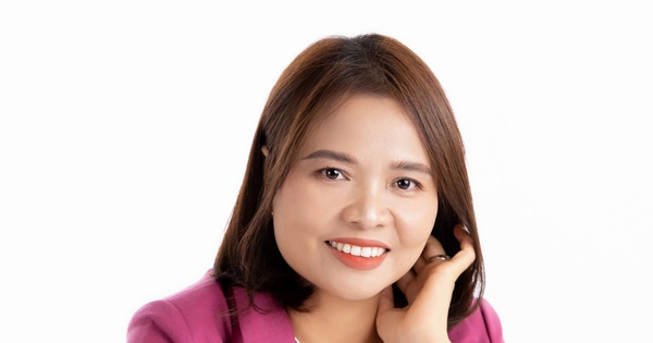 Businesswoman Phan Thi Thanh Truyen is fascinated by the intellectual sport of chess.