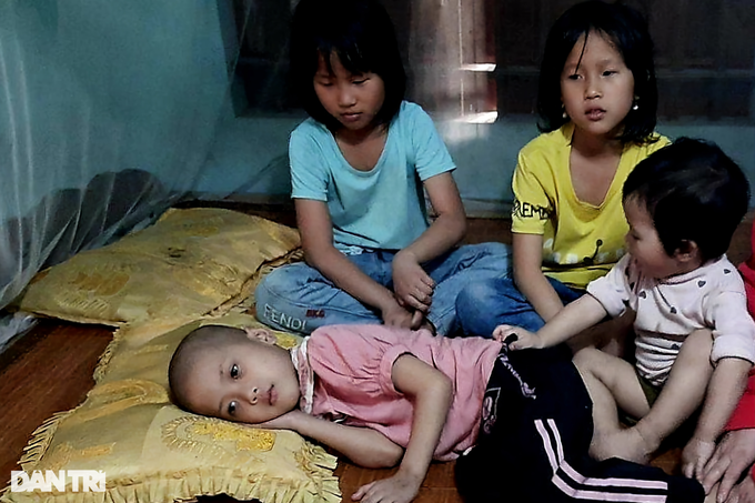 Những câu hỏi nghẹn lòng người mẹ của bé gái 7 tuổi mắc ung thư - 4