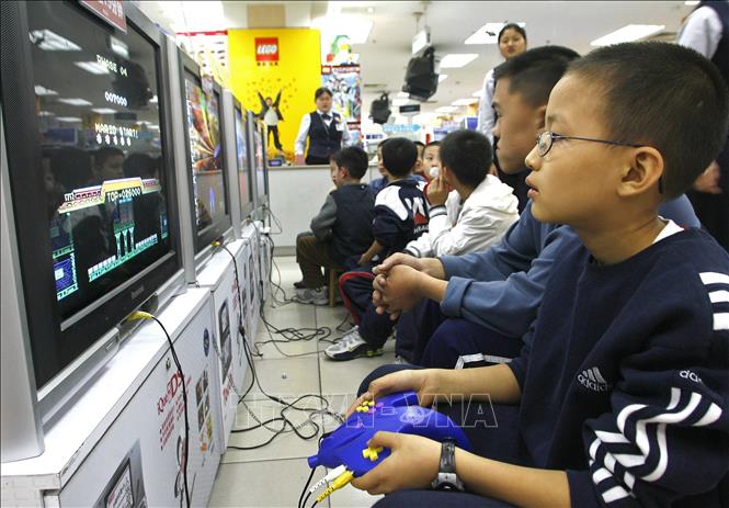 จีนตัดการเข้าถึงอินเทอร์เน็ตในเวลากลางคืนสำหรับเด็กและวัยรุ่น