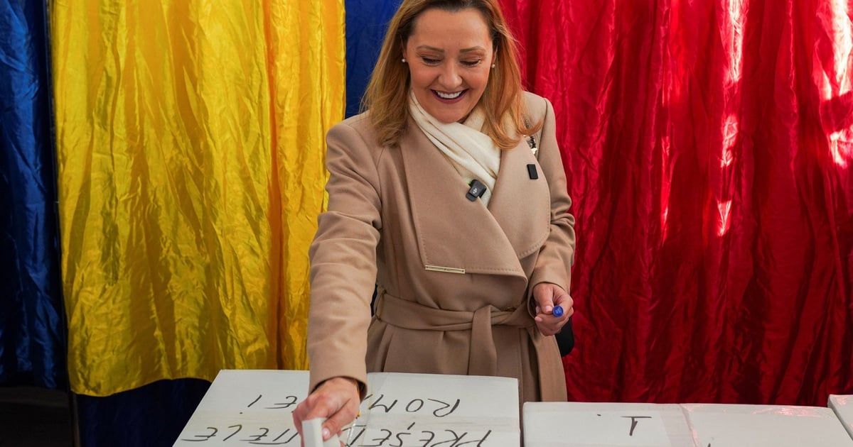 Romania annuls presidential election results after allegations of Russian interference