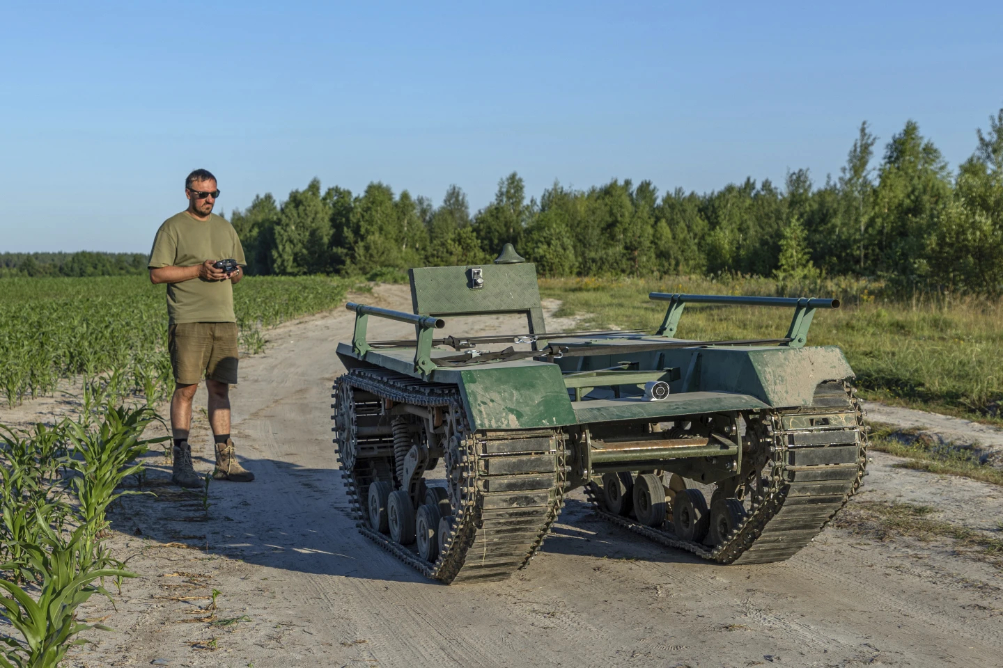 Des startups ukrainiennes fabriquent des robots de combat bon marché photo 1