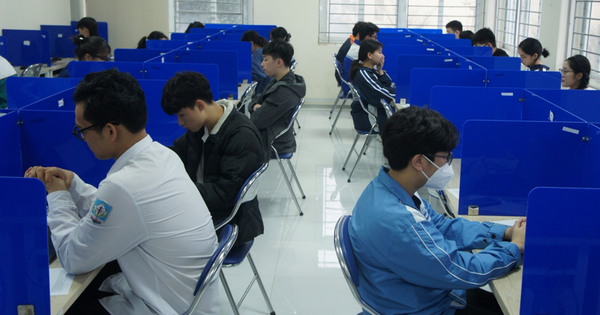 Record high rate of Hanoi National University's capacity assessment exam