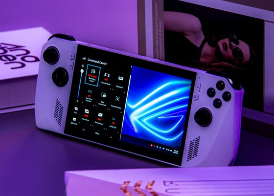 ROG Ally, a handheld gaming console on Windows 11 platform... costs nearly 20 million VND photo 1