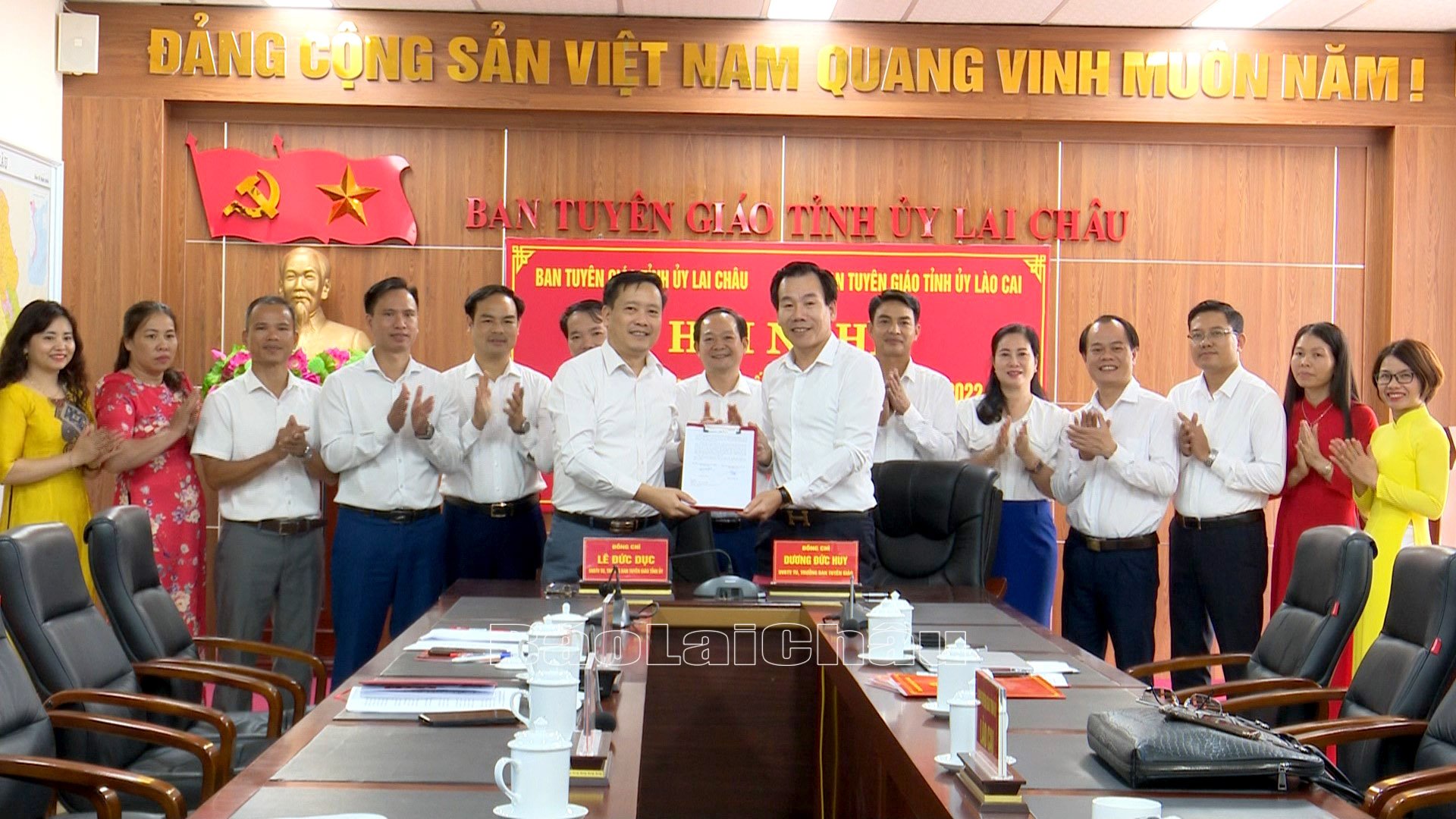 Lãnh đạo Ban Tuyên giáo Tỉnh ủy Lai Châu và Lào Cai ký kết chương trình phối hợp công tác giai đoạn 2023-2025.