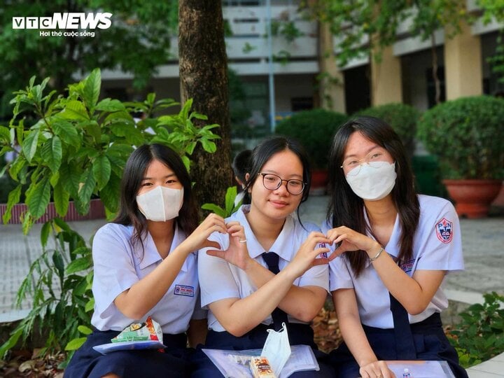 ในปี 2024 มหาวิทยาลัยแห่งชาตินครโฮจิมินห์จะจัดสอบประเมินความสามารถ 2 รอบ