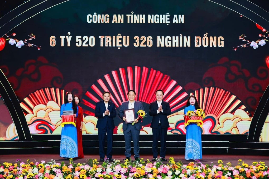 Hơn 132 tỷ đồng ủng hộ Tết vì người nghèo xứ Nghệ - 2