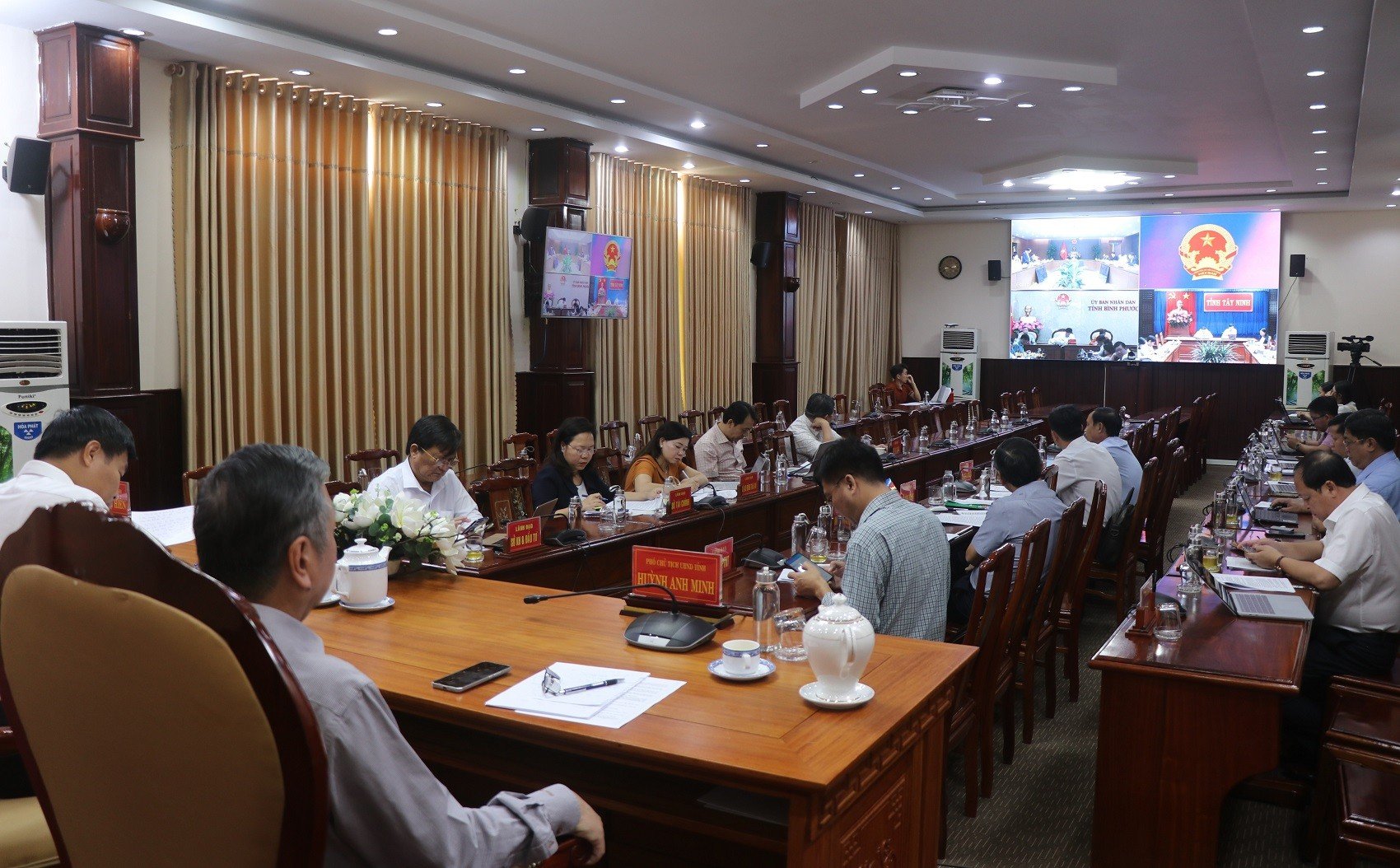 Event - Deputy Prime Minister Le Minh Khai works with Binh Phuoc and Tay Ninh provinces (Photo 2).