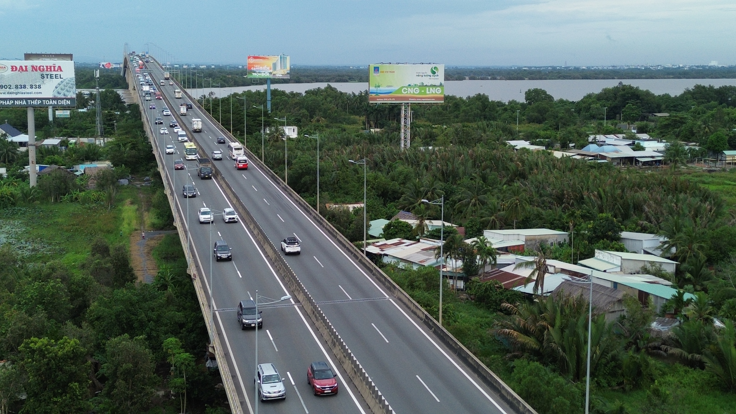 Sửa chữa cầu Long Thành vượt tiến độ, cao tốc sắp thông thoáng trở lại- Ảnh 3.