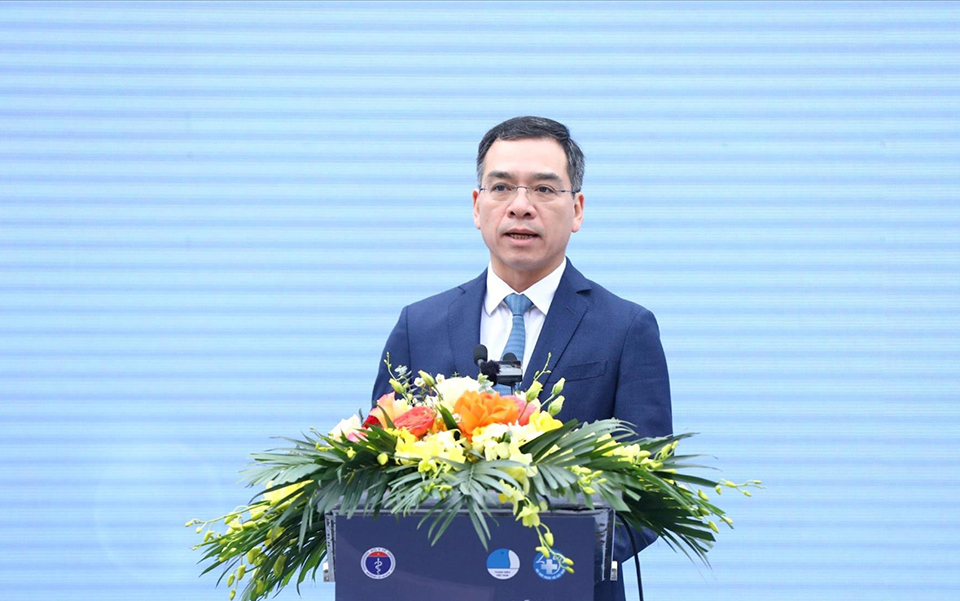 Dr. Ha Anh Duc was appointed Director of the Department of Medical Examination and Treatment Management.