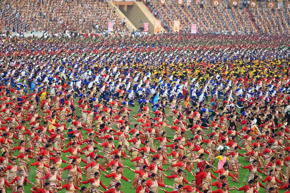 [Foto] Guinness-Rekord mit traditioneller Bihu-Aufführung, Bild 3